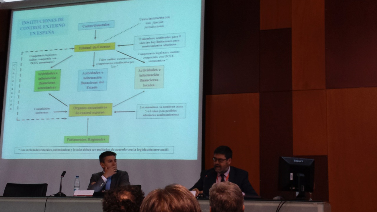 A Lopez-M Villasalero