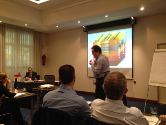 José Fernando Chicano en su exposición