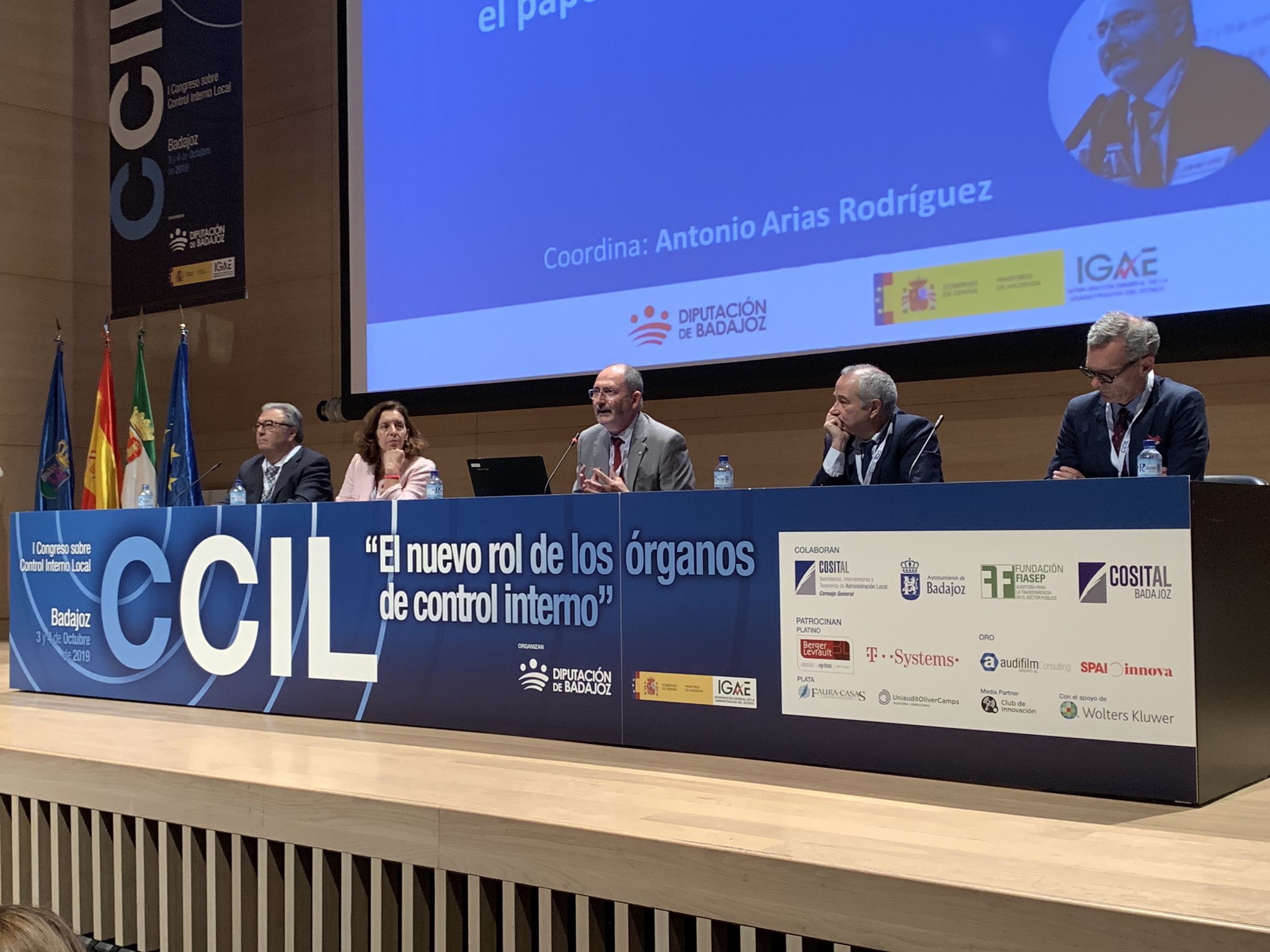 Badajoz: arranca el Congreso de Control Interno Local CCIL’19