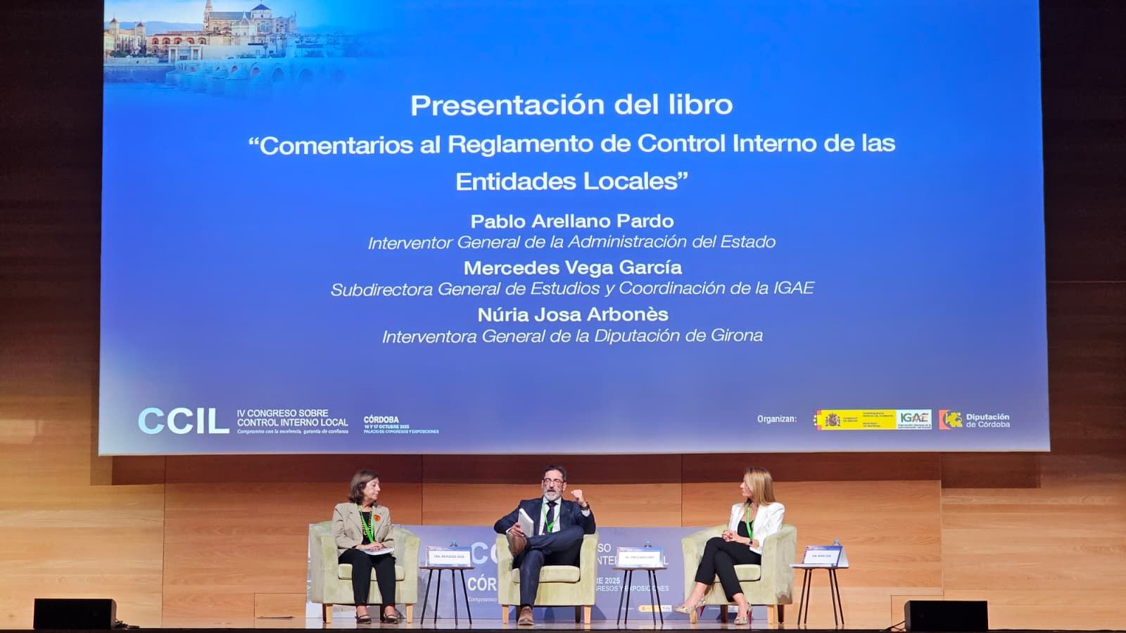 Novedad editorial presentada en el CCIL25